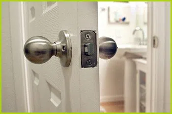 Expert Locksmith Services Pasadena, CA 626-264-9918 Expert Locksmith Services Pasadena, CA 626-264-9918 - 14-unlock-door